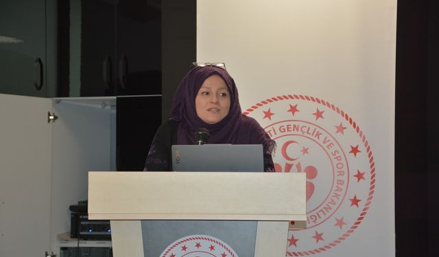 Şalpazarı'nda, 'İnsan Hakları ve Güncel Gelişmeler' konferansı yapıldı