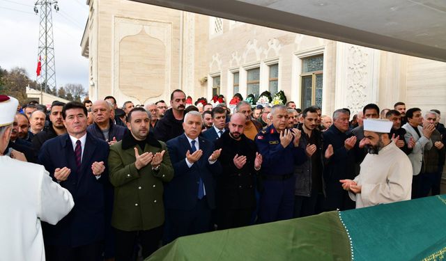 Trabzon’u Yasa Boğan Vefat: Ayşe Usta Son Yolculuğuna Uğurlandı