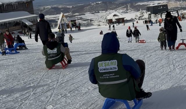 Samsun'da Yeşilay'dan 'Bağımsız Gençlik Ara Tatilde' etkinliği