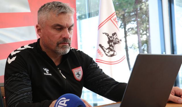 Samsunspor Teknik Direktörü Reis, AA'nın 'Yılın Kareleri' oylamasına katıldı