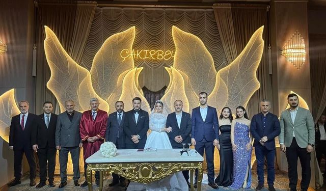 Şahintaş ve Kurt Ailelerinin Mutlu Günü: Talip ile Ece Dünyaevine Girdi