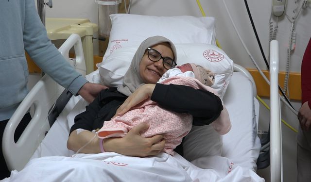 2026 Doğu Karadeniz’de Umutla Başladı! Yeni Yılın İlk Bebekleri Dünyaya Geldi