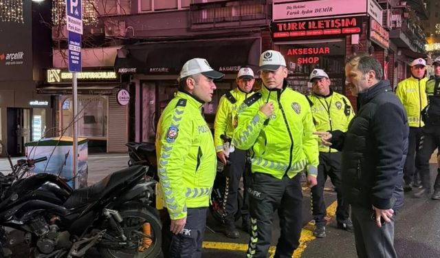 Giresun Emniyetinden Gece Denetimi: 24 Motosiklet Sürücüsüne Ceza