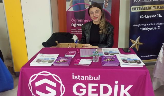 Üniversiteler İmam Hatip Okulunda Kariyer Zirvesinde Buluştu