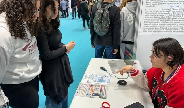 Lise Öğrencilerinden Akıllı Turizm Bilekliği! Kişiye Özel Hizmet Sağlayacak