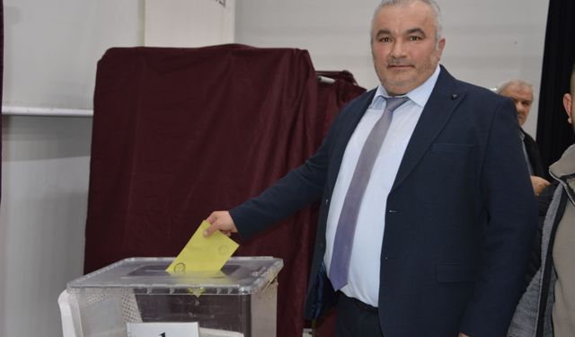 Havza Bakkal Bayii ve Manavlar Esnaf Odasında Yılmaz yeniden başkan seçildi