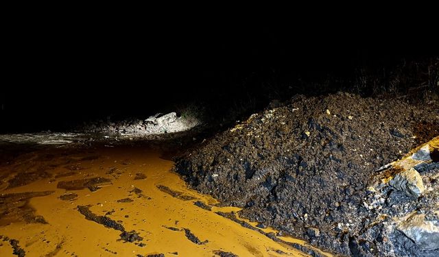 Ordu'da sağanak nedeniyle 10 noktada heyelan meydana geldi