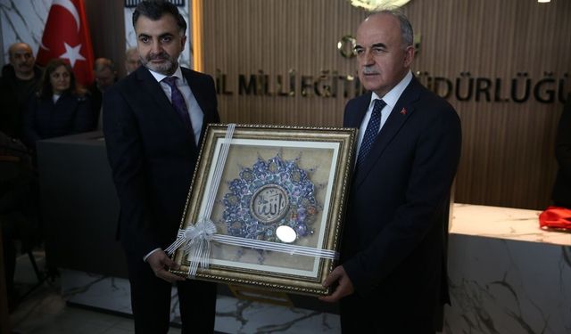 Ordu'da 'Sanatın Diliyle Değerlerimiz' sergisi açıldı