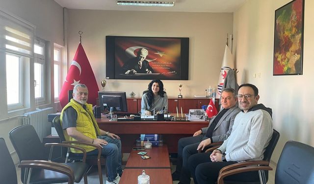 Vezirköprü MYO Müdürü Özdelikara'ya 'Hayırlı olsun' ziyareti