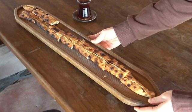 Damak çatlatan tescilli lezzet: Çarşamba Pidesi