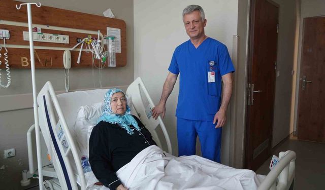 Görenler kilo aldı sandı, karnından 30 santim uzunluğunda 10,5 kiloluk kitle çıktı