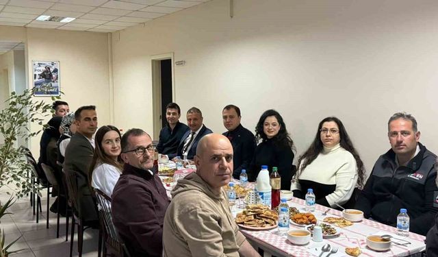 Kaymakam Bayram emniyet personeliyle iftarda buluştu