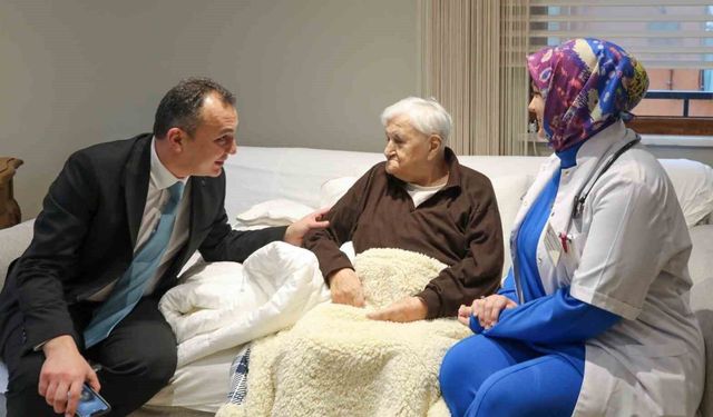 Son 3 yılda 230 bin hastaya evde sağlık hizmeti