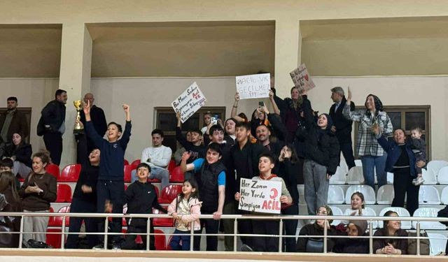 Vezirköprü'de Tıp Bayramı voleybol turnuvası