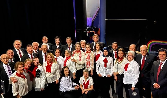 Trabzon’da Sanat Dolu Gece: TSM Korosu Konseri Büyük Beğeni Topladı