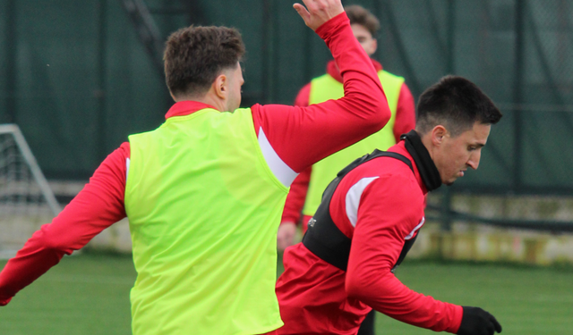 Namağlup Lider Sebat Gençlikspor Düzce Deplasmanına Kilitlendi