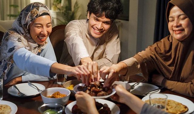 Diyetisyen Uyardı: İftarda Doğru Beslenme Bağışıklığı Güçlendiriyor