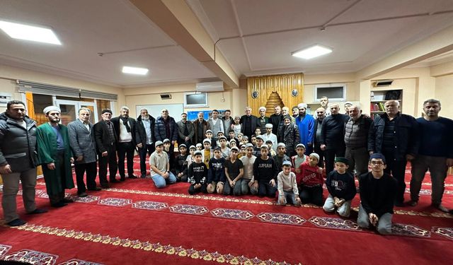 Of’ta Ramazan Buluşmaları Sürüyor! Başkan Sarıalioğlu Bölümlü Mahallesi’nde