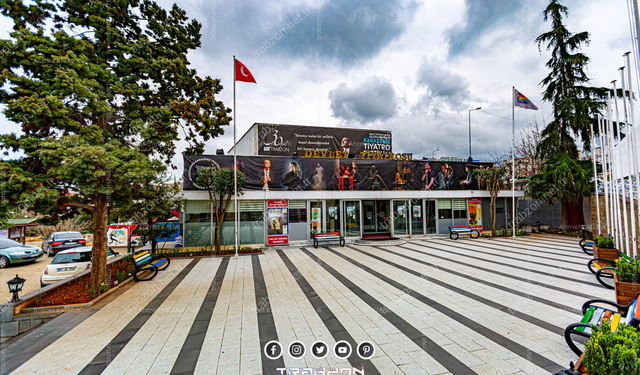 Trabzon Devlet Tiyatrosu 'Smith & Wesson' adlı oyunu sahnelemeye başlayacak