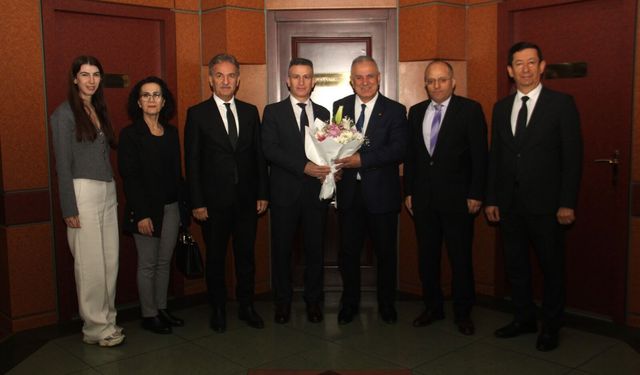 Trabzon’da 37’nci Vergi Haftası etkinlikleri çerçevesinde dikkat çeken bir buluşma gerçekleştirildi