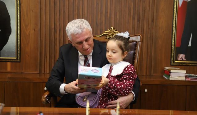 Of’ta bayramlaşma programı yoğun katılımla gerçekleşti