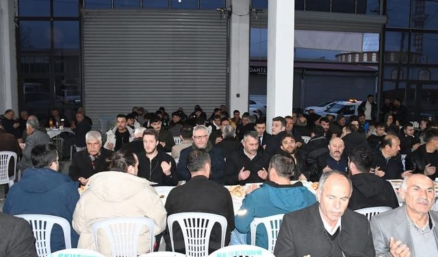Alaçam Sanayi Sitesinde iftar