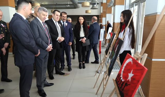 Artvin'de İstiklal Marşı'nın Kabulü ve Mehmet Akif Ersoy'u Anma Günü programı düzenlendi