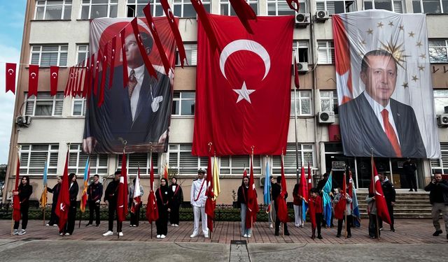 Giresun'da Çanakkale Deniz Zaferi'nin 111. yıl dönümü kutlandı