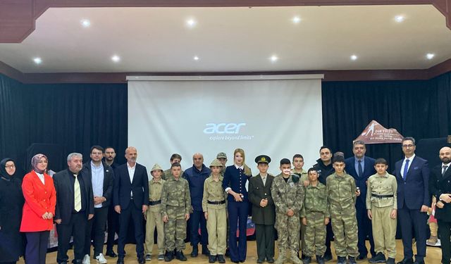 Ladik'te Şehitleri Anma Günü programı düzenlendi