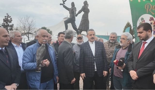 Atmacacılar yapılan düzenleme sonrası Arhavi'de buluştu