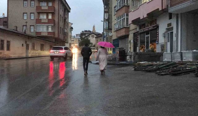Bayburt'ta akşam saatlerinde yağış bekleniyor