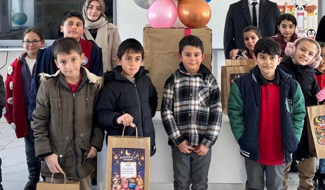 Bayburt'ta on beşi geleneği iki okulun öğrencilerini buluşturdu