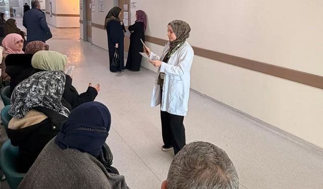 Bayburt'ta vatandaşlar böbrek sağlığı ve yaşlı bakımı konularında bilgilendirildi