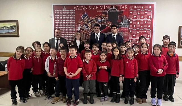 Öğrenciler devlet kurumunun işleyişini öğrendi