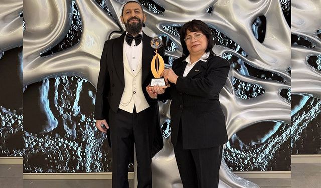 Yılın Barış İnsanı Ödülü Dünyaca Ünlü Yazar Akif Manaf’ın