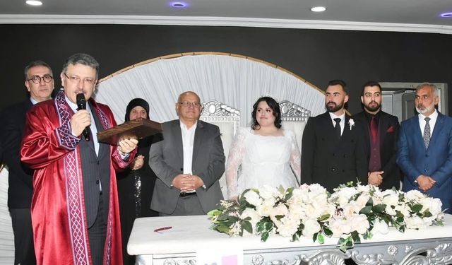 Trabzon’da Düğün Değil Zirve: Altıntaş Ailesinin Mutlu Gününde Protokol Akını