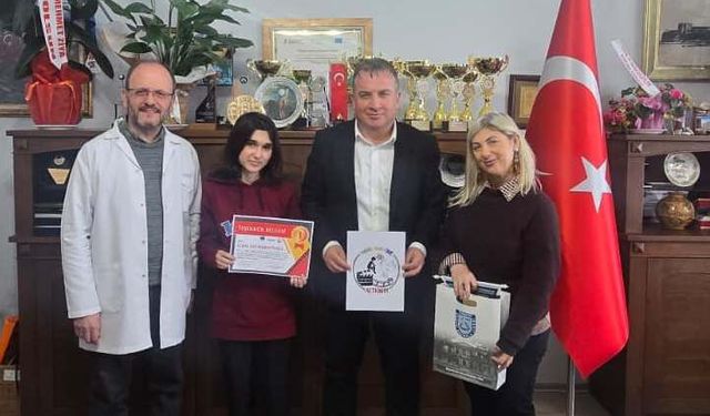 Uluslararası Arenada Büyük Gurur! Kanuni Anadolu Lisesi Öğrencisi Birinci Oldu