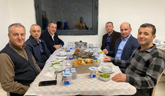 Özgüneş Ailesi İftarda Buluştu: 550 Kişilik Ekip Aynı Sofrada