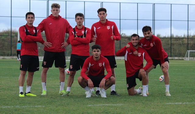 Lider İlk Kez Sarsıldı Ama Hedef Değişmedi! Sebat Gençlik 2. Lig İçin Kenetlendi