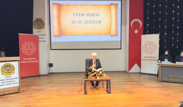 İstanbul’da Kur’an-ı Kerim’i Güzel Okuma Yarışması Finali Tamamlandı