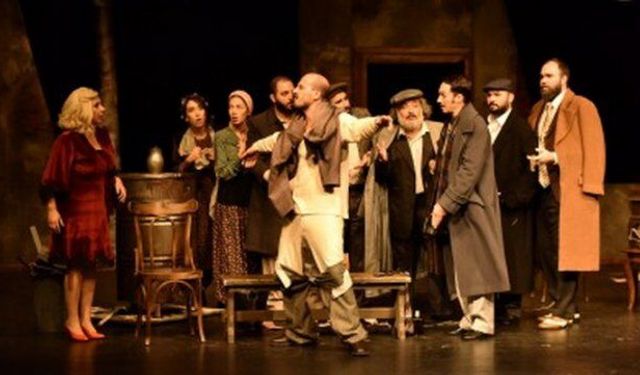 Trabzon Devlet Tiyatrosu’nda Dünya Tiyatrolar Günü’ne Özel Ücretsiz Gösterim