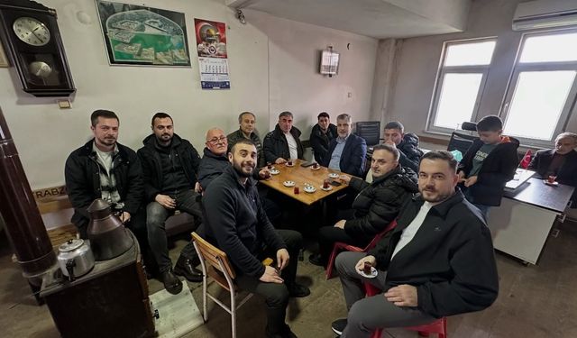 Yılmaz Büyükaydın Yalıncak’ta bayram coşkusuna ortak oldu