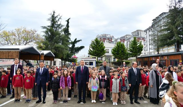 Söğütlü İlkokulu’nda öğretmen ve öğrencilerle buluşma