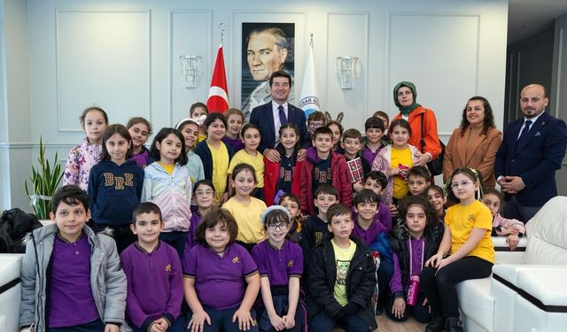 Trabzon Akvaryum’da 23 Nisan coşkusu dört gün sürecek