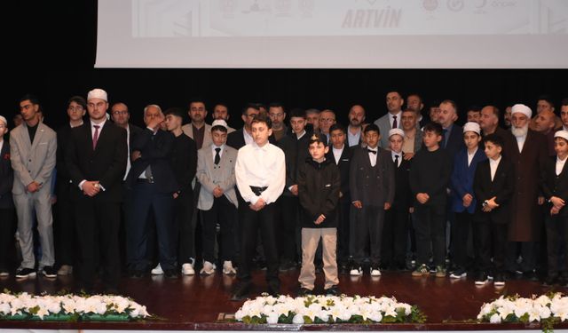 Artvin'de 'Genç Bilaller Ezan Okuma Yarışması' bölge finali yapıldı