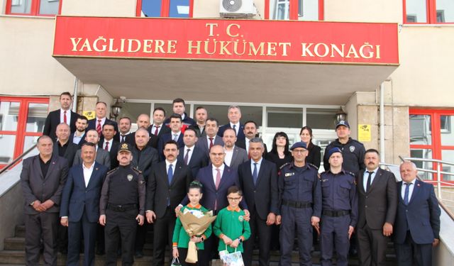 Giresun Valisi Koç, Yağlıdere'yi ziyaret etti