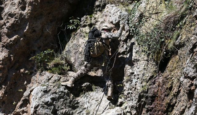 Ordu'da Polis Özel Harekat timi zorlu tatbikat ve eğitimlerle daima göreve hazır