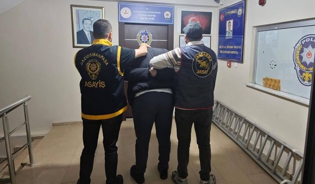 52 ayrı suçtan 33 yıl 6 ay hapis cezası bulunan firari JASAT operasyonuyla yakalandı