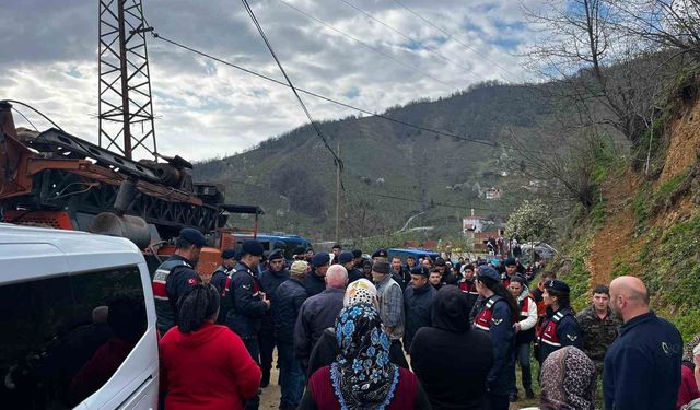 Mahkeme kararına rağmen yapılmak istenen sondaja köylüler müdahale etti