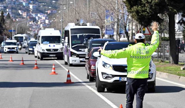 Ordu'da bir haftada 17 binden fazla araç ve sürücüsü denetlendi